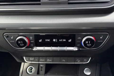 PJ24HJU Audi Q5 Sport 40 TDI quattro 204 PS S tronic Thumbnail #23