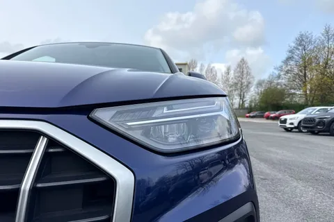 PJ24HJU Audi Q5 Sport 40 TDI quattro 204 PS S tronic Thumbnail #26