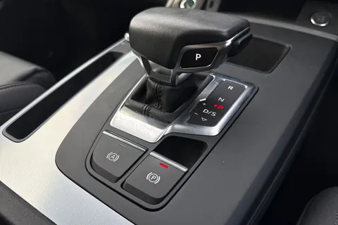 PJ24HJU Audi Q5 Sport 40 TDI quattro 204 PS S tronic Thumbnail #46
