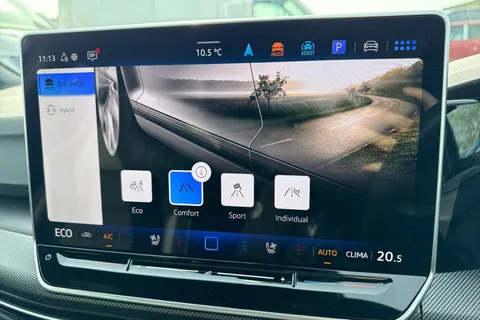 CX75KNS Volkswagen Golf 1.5 TSI 272 GTE eHybrid 5dr DSG⭐ Leather, Sunroof, DCC, Heads Up, Black Pac Thumbnail #51