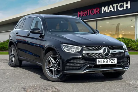 NL69PZS Mercedes-Benz Glc 2.0 GLC220d AMG Line G-Tronic+ 4MATIC Euro 6 (s/s) 5dr Thumbnail #2