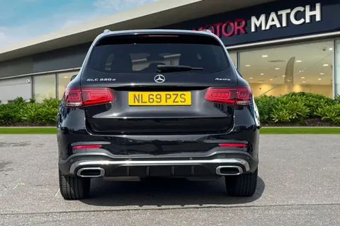 NL69PZS Mercedes-Benz Glc 2.0 GLC220d AMG Line G-Tronic+ 4MATIC Euro 6 (s/s) 5dr Thumbnail #5