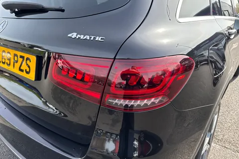 NL69PZS Mercedes-Benz Glc 2.0 GLC220d AMG Line G-Tronic+ 4MATIC Euro 6 (s/s) 5dr Thumbnail #9