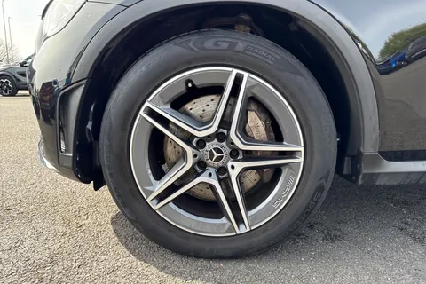 NL69PZS Mercedes-Benz Glc 2.0 GLC220d AMG Line G-Tronic+ 4MATIC Euro 6 (s/s) 5dr Thumbnail #14