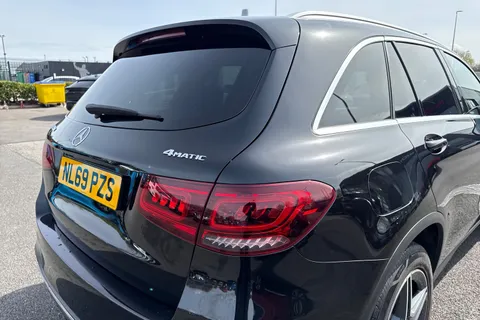 NL69PZS Mercedes-Benz Glc 2.0 GLC220d AMG Line G-Tronic+ 4MATIC Euro 6 (s/s) 5dr Thumbnail #32