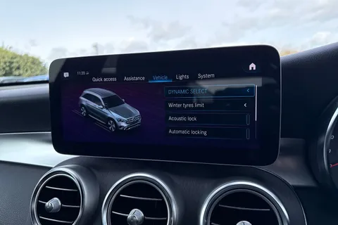 NL69PZS Mercedes-Benz Glc 2.0 GLC220d AMG Line G-Tronic+ 4MATIC Euro 6 (s/s) 5dr Thumbnail #55