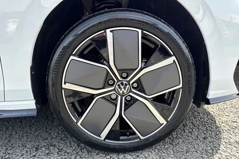  Volkswagen Golf 1.5 eTSI MHEV Black Edition DSG Euro 6 (s/s) 5dr Thumbnail #10