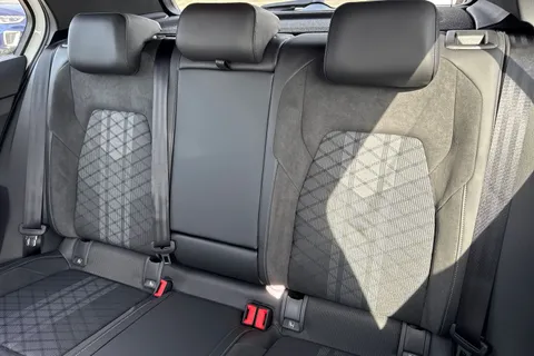  Volkswagen Golf 1.5 eTSI MHEV Black Edition DSG Euro 6 (s/s) 5dr Thumbnail #19