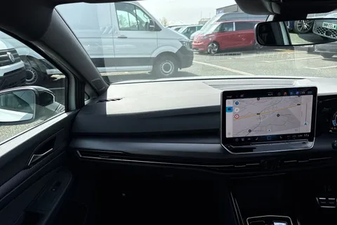  Volkswagen Golf 1.5 eTSI MHEV Black Edition DSG Euro 6 (s/s) 5dr Thumbnail #20