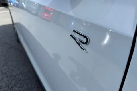  Volkswagen Golf 1.5 eTSI MHEV Black Edition DSG Euro 6 (s/s) 5dr Thumbnail #27