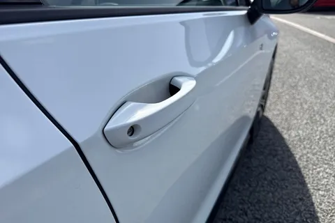  Volkswagen Golf 1.5 eTSI MHEV Black Edition DSG Euro 6 (s/s) 5dr Thumbnail #28