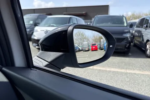  Volkswagen Golf 1.5 eTSI MHEV Black Edition DSG Euro 6 (s/s) 5dr Thumbnail #38