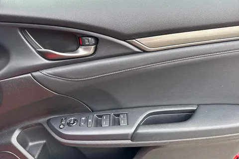 MM20XTJ Honda Civic 1.0 VTEC Turbo 126 EX 5dr Thumbnail #23