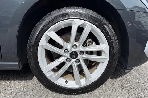 AV72OAX Audi A3 1.4 TFSIe 40 Sport Sportback S Tronic Euro 6 (s/s) 5dr 13kWh Thumbnail #11