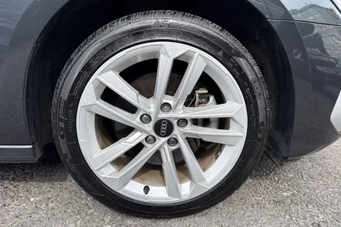 AV72OAX Audi A3 1.4 TFSIe 40 Sport Sportback S Tronic Euro 6 (s/s) 5dr 13kWh Thumbnail #14