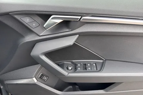 AV72OAX Audi A3 1.4 TFSIe 40 Sport Sportback S Tronic Euro 6 (s/s) 5dr 13kWh Thumbnail #22