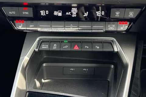 AV72OAX Audi A3 1.4 TFSIe 40 Sport Sportback S Tronic Euro 6 (s/s) 5dr 13kWh Thumbnail #23