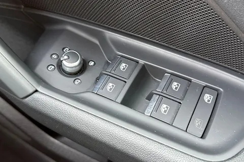 AV72OAX Audi A3 1.4 TFSIe 40 Sport Sportback S Tronic Euro 6 (s/s) 5dr 13kWh Thumbnail #38