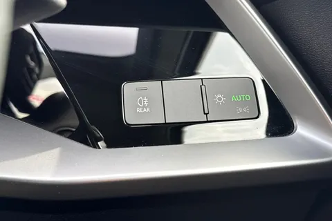 AV72OAX Audi A3 1.4 TFSIe 40 Sport Sportback S Tronic Euro 6 (s/s) 5dr 13kWh Thumbnail #39