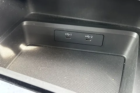 AV72OAX Audi A3 1.4 TFSIe 40 Sport Sportback S Tronic Euro 6 (s/s) 5dr 13kWh Thumbnail #46