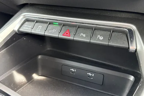 AV72OAX Audi A3 1.4 TFSIe 40 Sport Sportback S Tronic Euro 6 (s/s) 5dr 13kWh Thumbnail #48