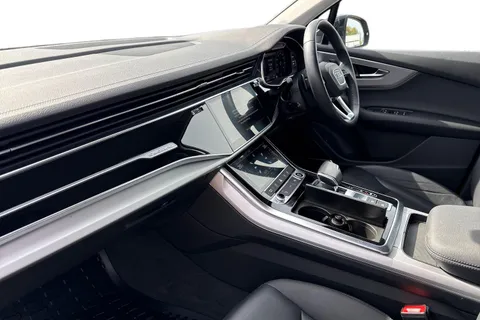 DH23LRU Audi Q7 Sport 55 TFSI quattro 340 PS tiptronic Thumbnail #16