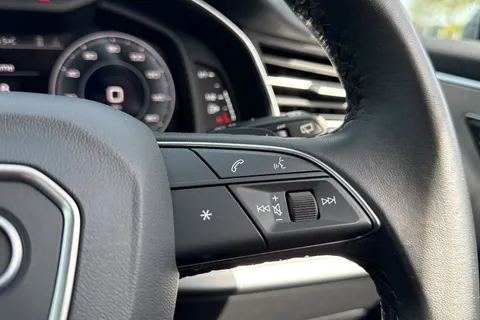 DH23LRU Audi Q7 Sport 55 TFSI quattro 340 PS tiptronic Thumbnail #27