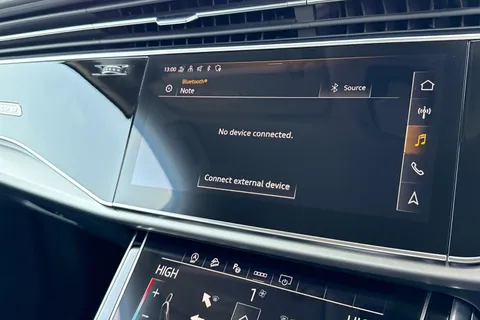 DH23LRU Audi Q7 Sport 55 TFSI quattro 340 PS tiptronic Thumbnail #40