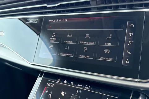 DH23LRU Audi Q7 Sport 55 TFSI quattro 340 PS tiptronic Thumbnail #46