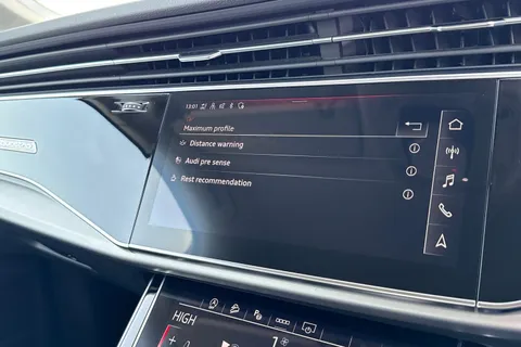 DH23LRU Audi Q7 Sport 55 TFSI quattro 340 PS tiptronic Thumbnail #48