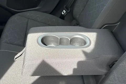 GL23DCZ Volkswagen Golf 1.0 TSI Life 5dr Thumbnail #27