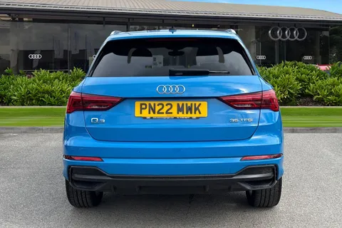 4 of 63 for Audi Q3 S line 35 TFSI 150 PS S tronic