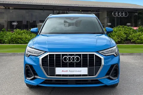 5 of 63 for Audi Q3 S line 35 TFSI 150 PS S tronic