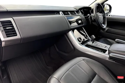 15 of 57 for Land Rover Range Rover Sport 3.0 SD V6 HSE Dynamic Auto 4WD Euro 6 (s/s) 5dr