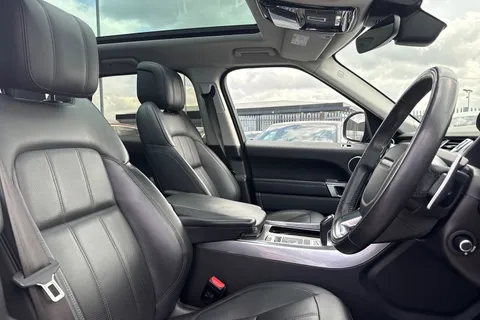 24 of 57 for Land Rover Range Rover Sport 3.0 SD V6 HSE Dynamic Auto 4WD Euro 6 (s/s) 5dr