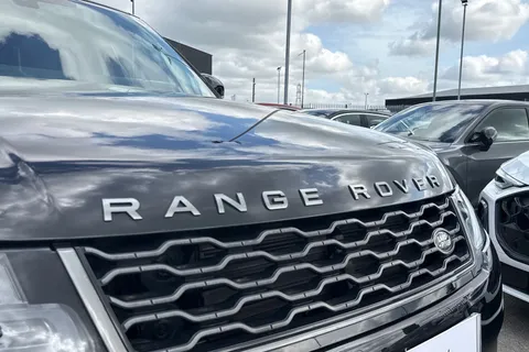 26 of 57 for Land Rover Range Rover Sport 3.0 SD V6 HSE Dynamic Auto 4WD Euro 6 (s/s) 5dr