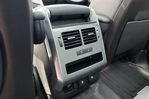 35 of 57 for Land Rover Range Rover Sport 3.0 SD V6 HSE Dynamic Auto 4WD Euro 6 (s/s) 5dr