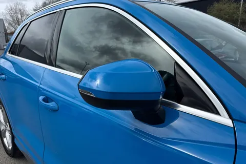 31 of 63 for Audi Q3 S line 35 TFSI 150 PS S tronic