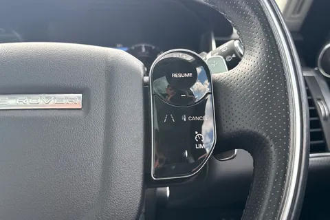 44 of 57 for Land Rover Range Rover Sport 3.0 SD V6 HSE Dynamic Auto 4WD Euro 6 (s/s) 5dr