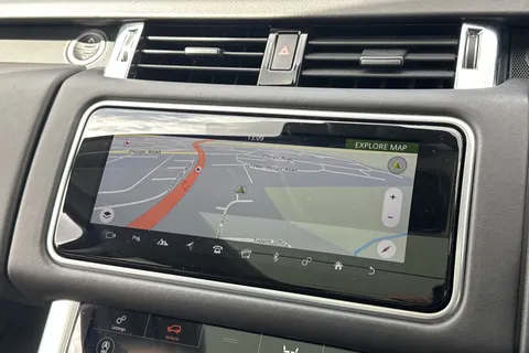 49 of 57 for Land Rover Range Rover Sport 3.0 SD V6 HSE Dynamic Auto 4WD Euro 6 (s/s) 5dr