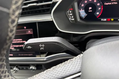 45 of 63 for Audi Q3 S line 35 TFSI 150 PS S tronic