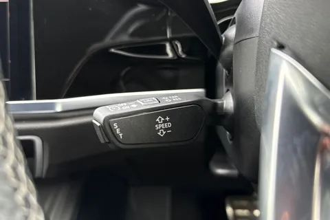 47 of 63 for Audi Q3 S line 35 TFSI 150 PS S tronic