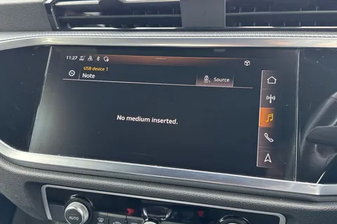 54 of 63 for Audi Q3 S line 35 TFSI 150 PS S tronic