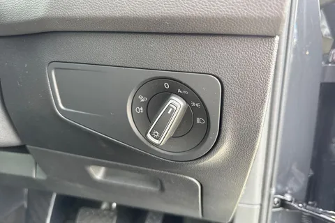 DE24KOB Volkswagen Tiguan 1.4 TSI eHybrid Elegance 5dr DSG Thumbnail #41