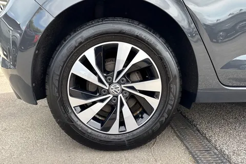 MD68SFE Volkswagen Polo 1.0 TSI SE Euro 6 (s/s) 5dr Thumbnail #11