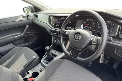 14 of 65 for Volkswagen Polo 1.0 TSI SE Euro 6 (s/s) 5dr