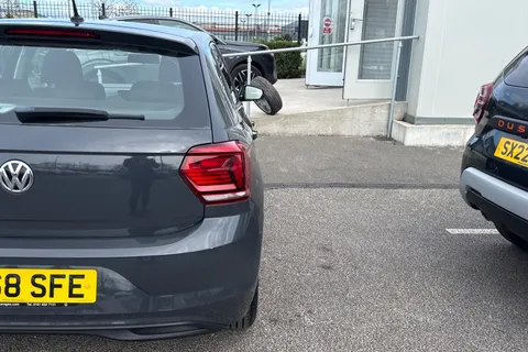 33 of 65 for Volkswagen Polo 1.0 TSI SE Euro 6 (s/s) 5dr