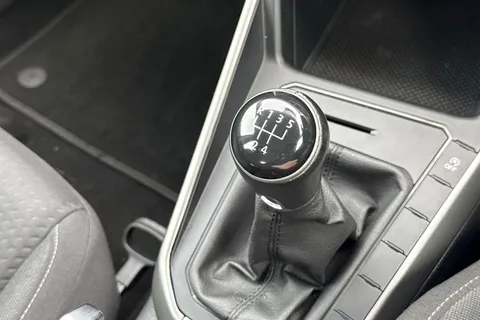 53 of 65 for Volkswagen Polo 1.0 TSI SE Euro 6 (s/s) 5dr