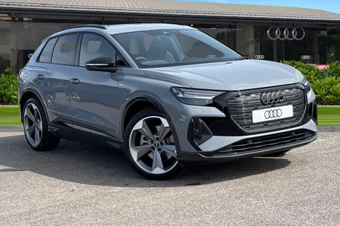  Audi Q4 e-tron 40 Black Edition Auto 5dr 82kWh Thumbnail #2