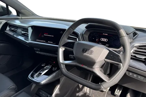  Audi Q4 e-tron 40 Black Edition Auto 5dr 82kWh Thumbnail #14